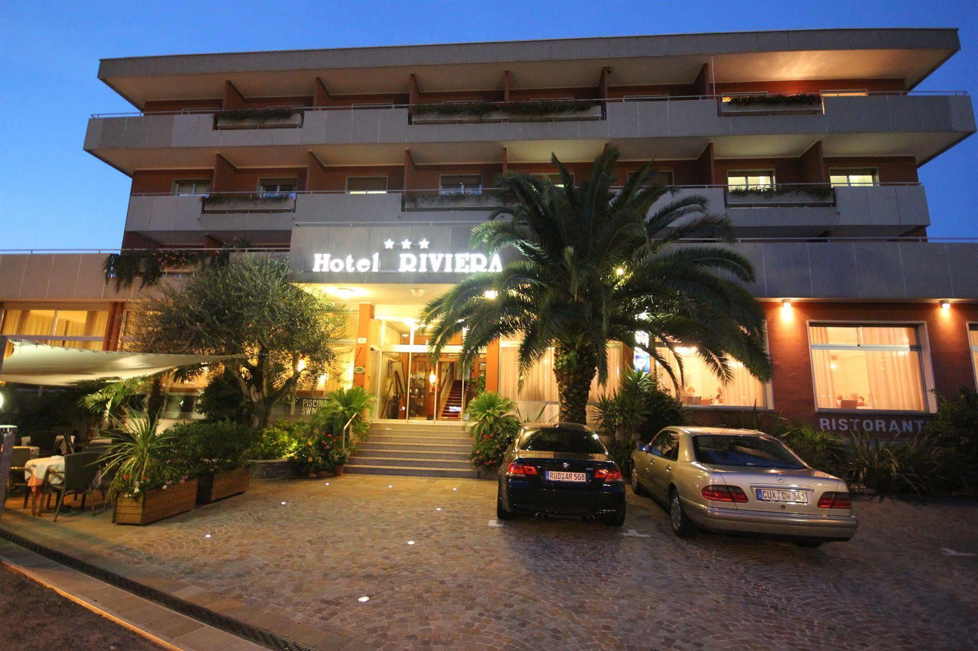 Hotel Riviera Riva del Garda Exteriör bild